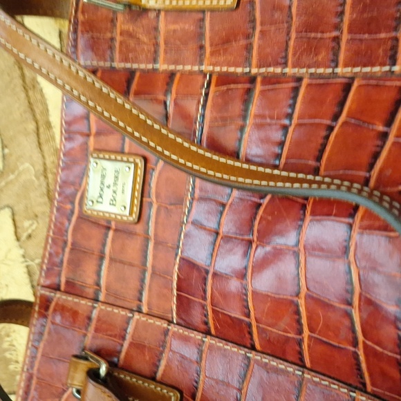 Dooney and Burke large red crocodile print tote - Picture 4 of 4
